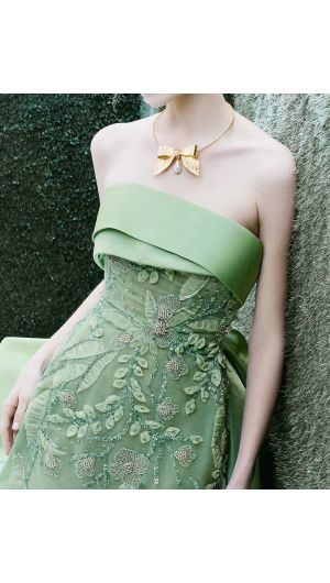 Back Bow Gown-hover